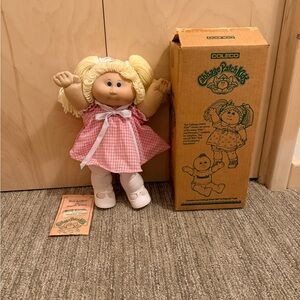 New Vintage 1985 Cabbage Patch Doll with Blonde Hair and Blue Eyes